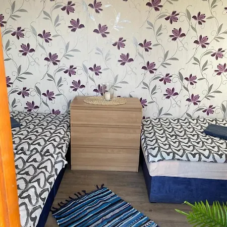 Ubytovani U Evy,atc Merkur بيت ضيافة *